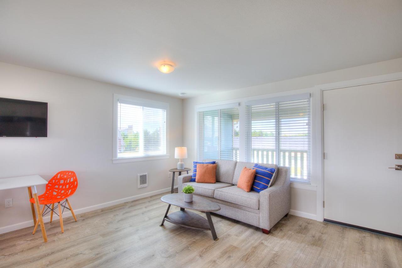 Ocean Shores Resort (Adults Only) Εξωτερικό φωτογραφία